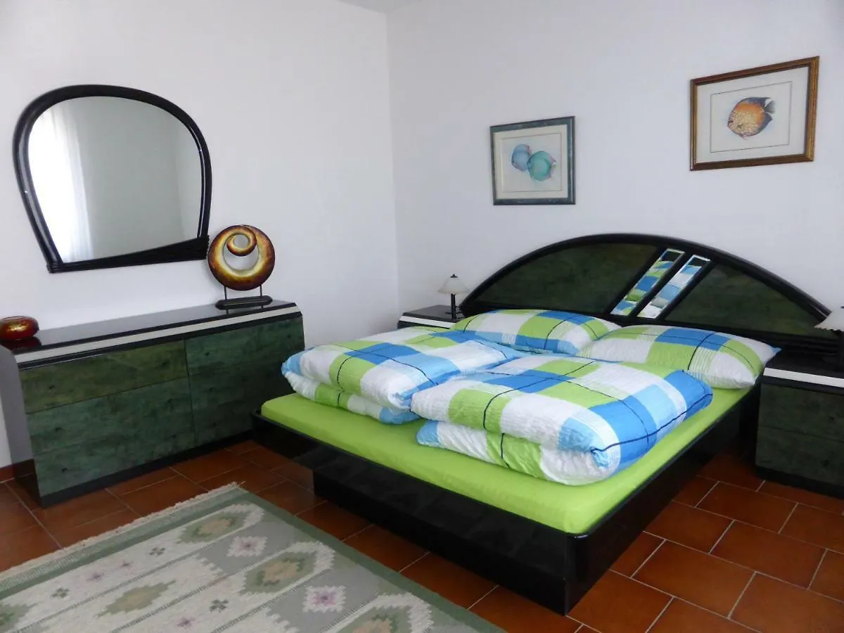Villa Banfi Lavena Ponte Tresa Vakantiehuis